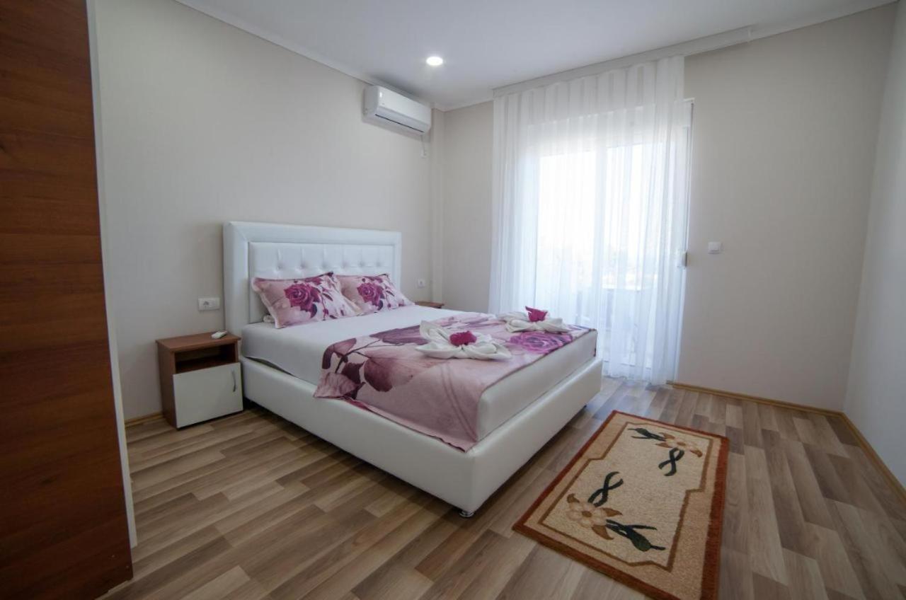 L&I Villa Ulcinj Exterior photo